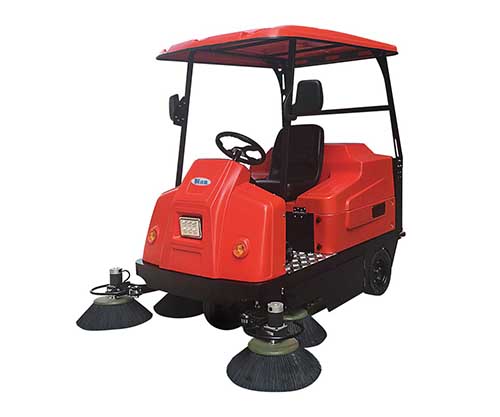 耐潔思X3駕駛式環(huán)衛(wèi)掃地車